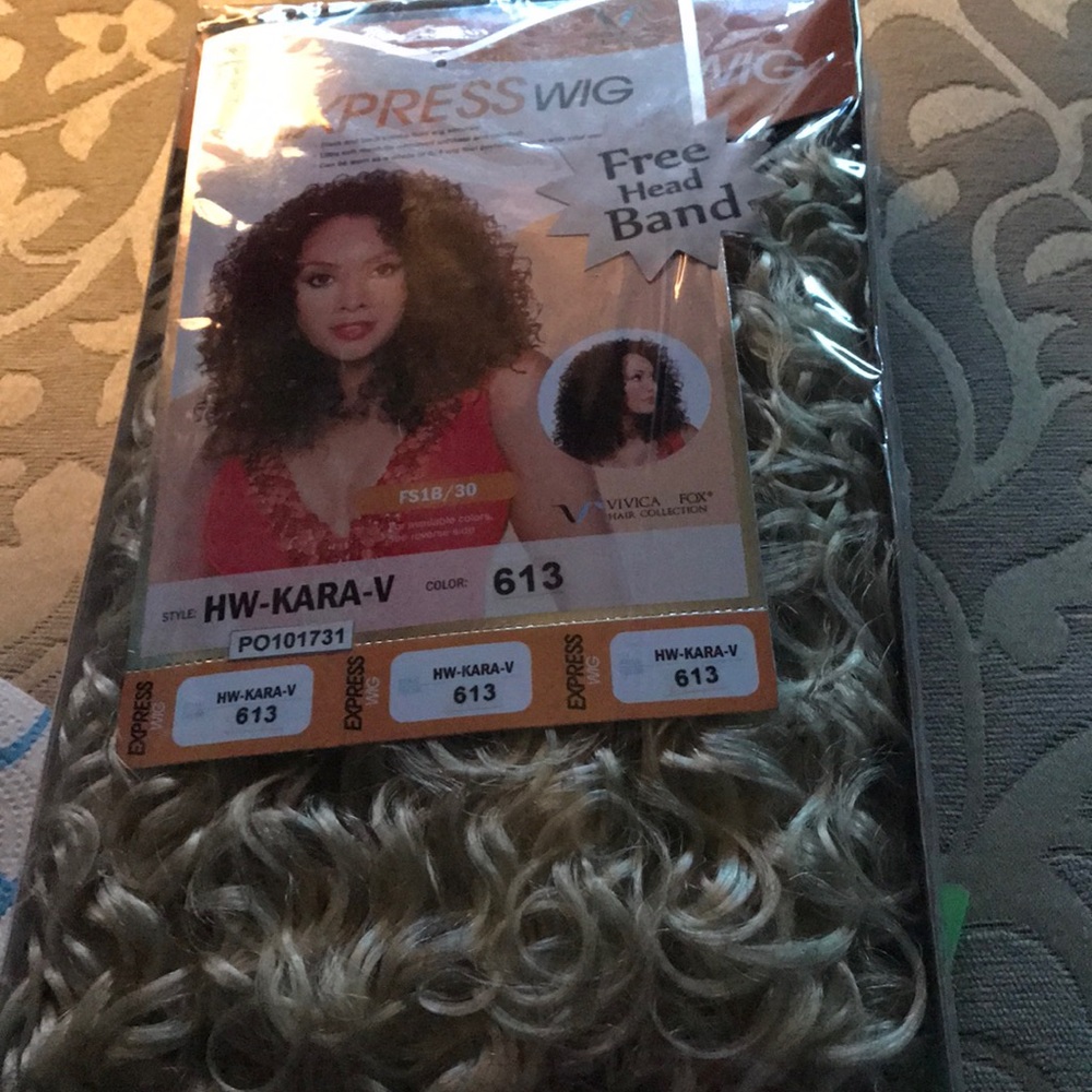 Vivica Fox wig